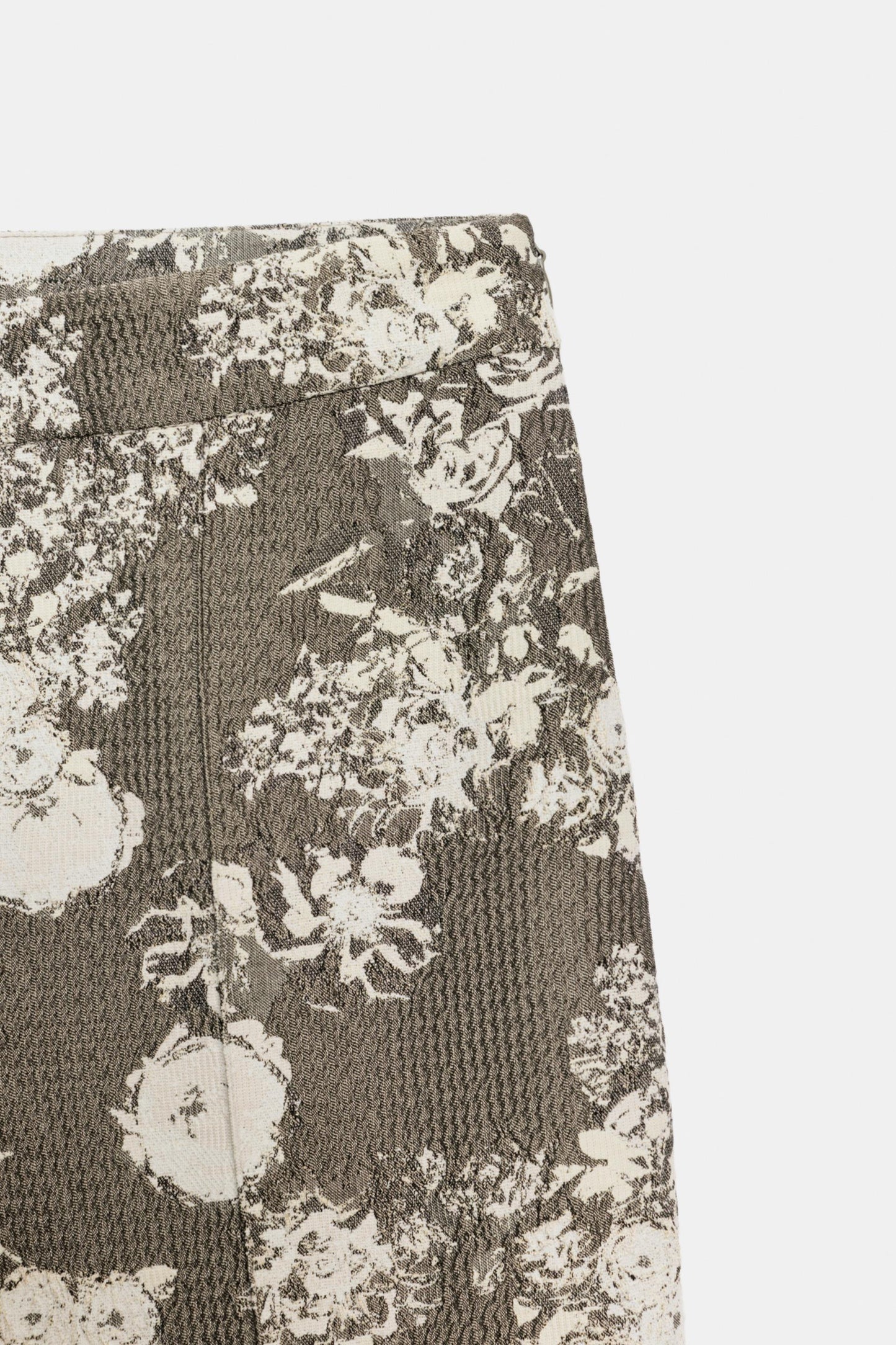 #5c5143, Gris taupe